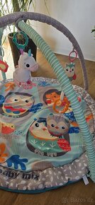 Hrací deka s hrazdou - 5