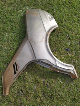 Levá bočnice Škoda - 5