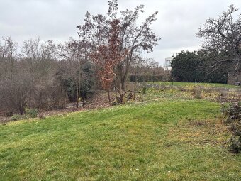 Stavebni pozemek 330 m2 - 5