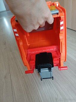 Popelářské auto Mercedes - 5