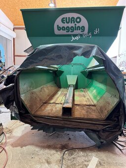 prodám plnič LDPE vaku Ero bagging 1,5 s motorem Perkins - 5
