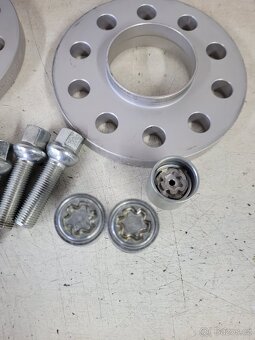 Rozšiřovácí podložky H&R 5x112 / 15mm - 5
