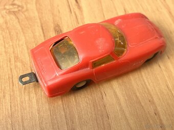 Dve autíčka Igra Škoda Rapid a Ferrari - 5