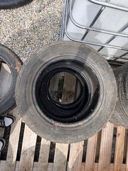Continental 175/65/r14 82T - 5