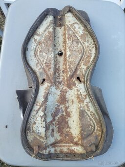 Plech sedla Jawa Kývačka - 5