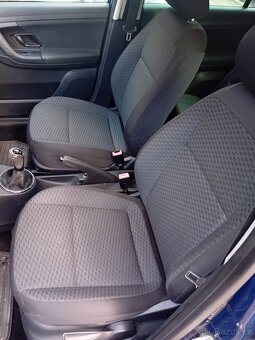 Škoda Fabia Combi 1.2 HTP, r. 11/2011, 1. Majitel - 5