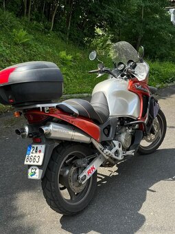 Honda XL 1000 Varadero - 5