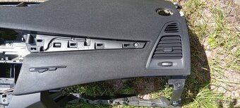 Renault Laguna 3 palubní deska a další díly - 5