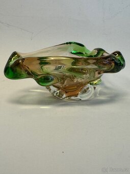 Skleněný popelník - 5