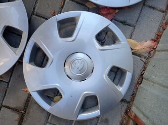 Poklice 15" škoda origo.1. - 5