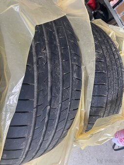 Prodam bridgestone 255/50 r20 letni - 5