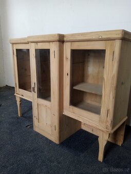 Starožitná selská skříňka - 5