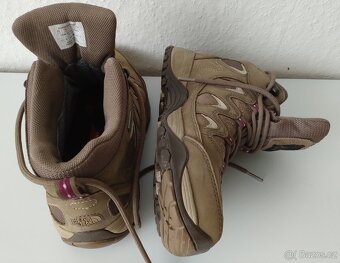 1) Outdoorové boty North Face Goretex - 5