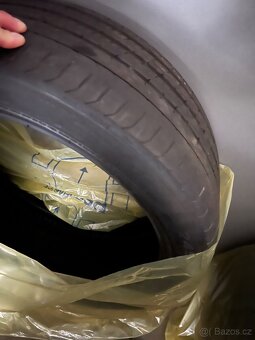 Pirelli 245/40/R20 99Y - 5