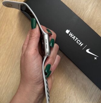 Apple Watch Series 4 40 mm - 5