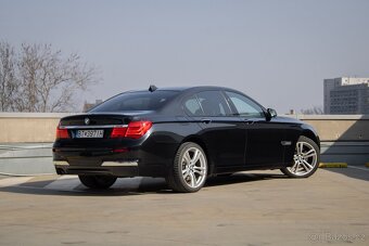 BMW Rad 7 730d 155kW AT M paket / PREVERENÉ KM / - 5