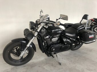 Suzuki M800 Intruder - 5