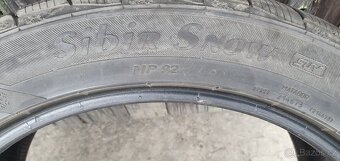 Zimní pneumatiky 275/40 R20 - 5