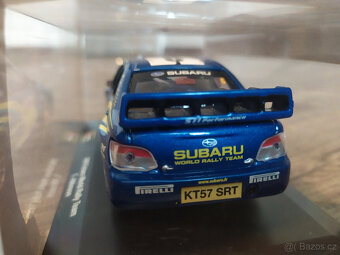 Bburago Subaru Impreza 1:32 - 5