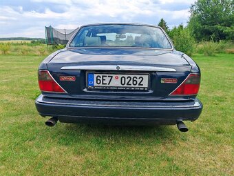 Jaguar Daimler Double Six - XJ12 - 5