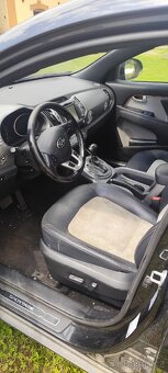 Kia Sportage,4wd 2.0 crdi ,číst celé - 5