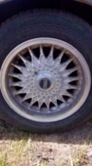 BMW e34 520i rok 1988 - 5