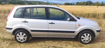 Prodám Ford Fusion 1.4l benzín 59kW. - 5