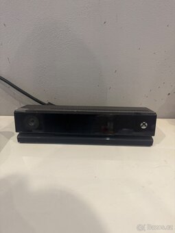 Xbox One S + Kinect + 8 her - 5