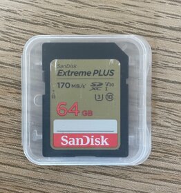 Sony Alpha ZV-E10 + 16-50 mm + 64GB Sandisk - Záruka - 5