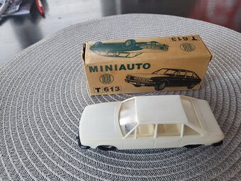 Prodám Tatra 613 KDN, bílá - 5