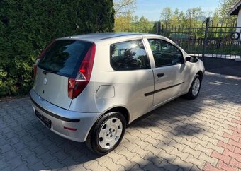 Fiat Punto 1,2i klima Nová STK benzín - 5