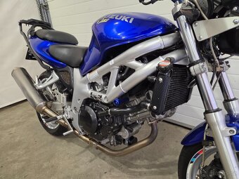 Suzuki SV 650 N - 5