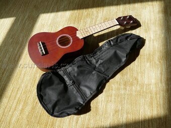 Sopránové Ukulele Harley Benton - 5