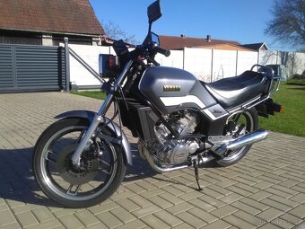 Yamaha xz 550 - 5