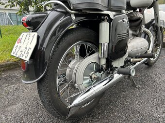 Jawa 250/353 Ambasador s malou značkou a Tp - 5