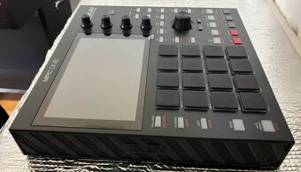 Akai MPC One Standalone MIDI Sequencer 2020 - Present - Blac - 5