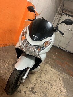 Honda PCX 125 -rok 2014 - 5