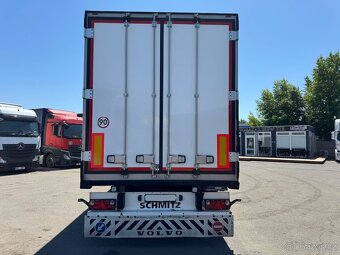 Schmitz Cargobull AG SKO 24 - 5