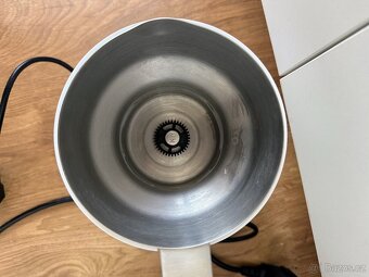 Kávovar DeLonghi Nespresso - 5