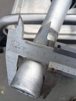 Vidlice SUNTOUR 27.5 10xcr 120mm s pevnou osou - 5