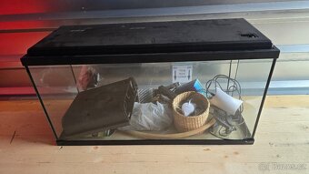 Akvarijní komplet Akvarium Aquatlantis 80l - 5