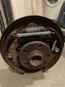 zadní náprava VW T4 (po repasy) - 5