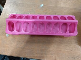 Napáječky a krmítka - 5