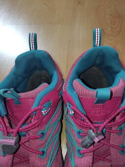 Boty zn. Keen vel.35 - 5