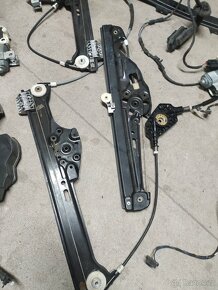 Bmw E60/E61 535d 200kw 2005 - stahovačky oken atd.. - 5