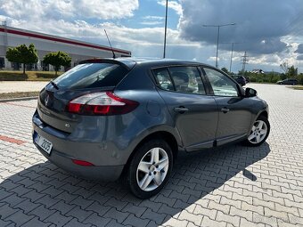 Renault Mégane 1.5Dci 81Kw / 2015 - 5