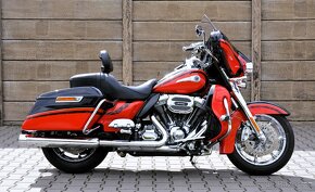 Harley-Davidson FLHTKSE ULTRA LIMITED CVO - 5
