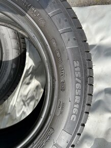 215/65/16C letní pneu Michelin R16C - 5