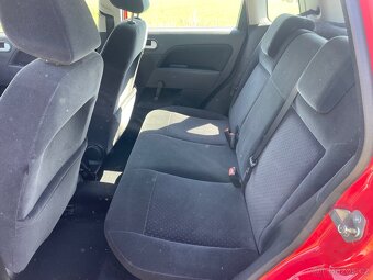 Ford Fiesta 1,3i 55kw 2005 - 5