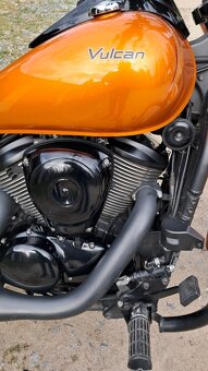Kawasaki VN 900 Custom - 5